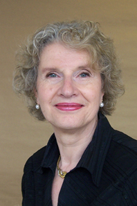 Dr. Gudrun Fey: Rhetoriktrainerin, Keynote-Speakerin Dr. Gudrun Fey: Rhetoriktrainerin, Keynote-Speakerin