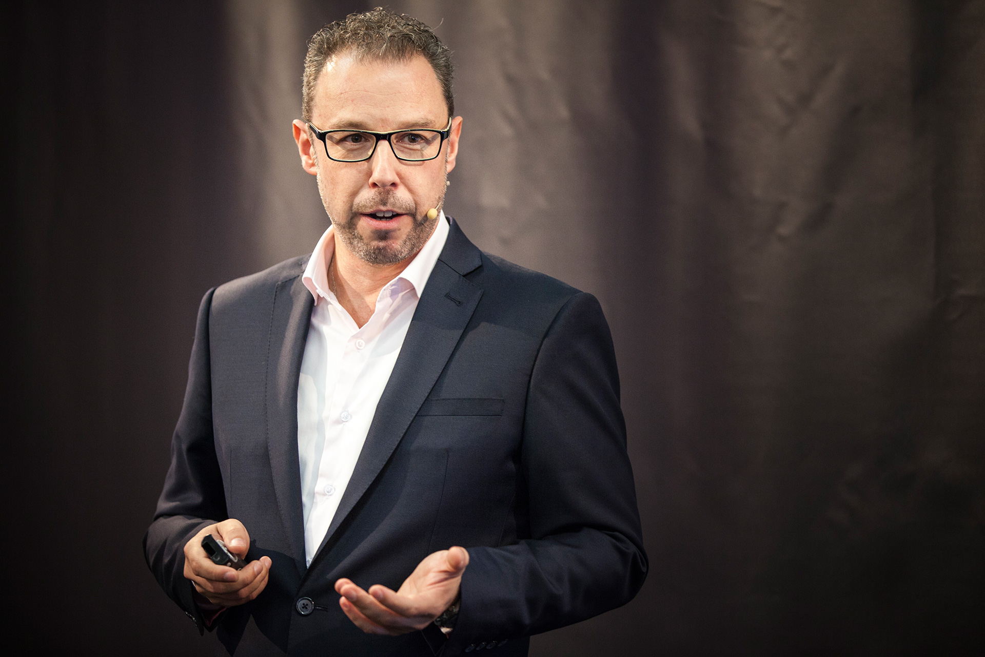 Thomas Gelmi?InterPersonal Competence.
