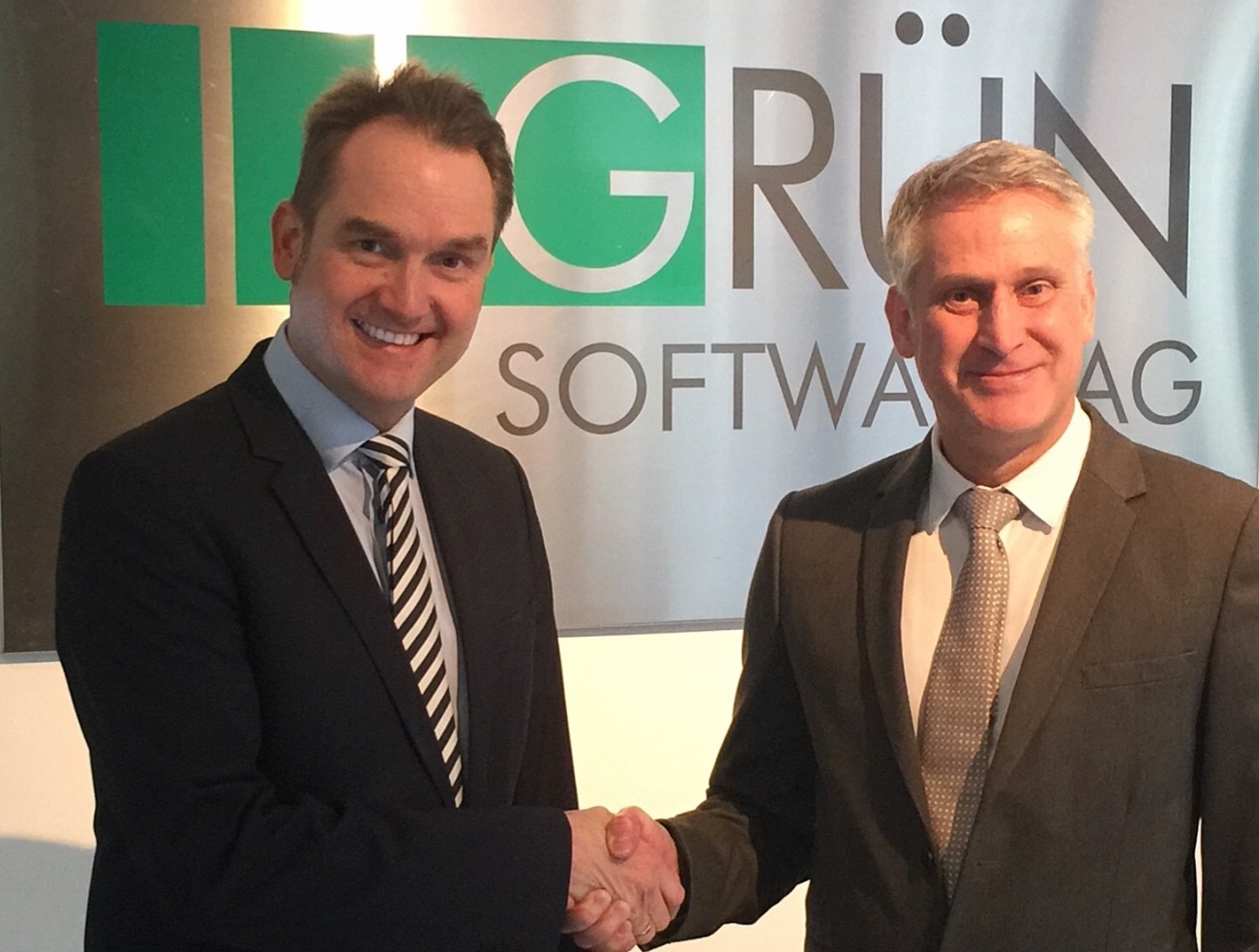 Dr. Oliver Grün (links) und Norbert Demps, die beiden Geschäftsführer der GRÜN oceans GmbH. Dr. Oliver Grün (links) und Norbert Demps, die beiden Geschäftsführer der GRÜN oceans GmbH.