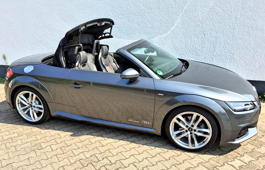 SmartTOP Zusatz-Verdecksteuerung für Audi TT Roadster 8S SmartTOP Zusatz-Verdecksteuerung für Audi TT Roadster 8S