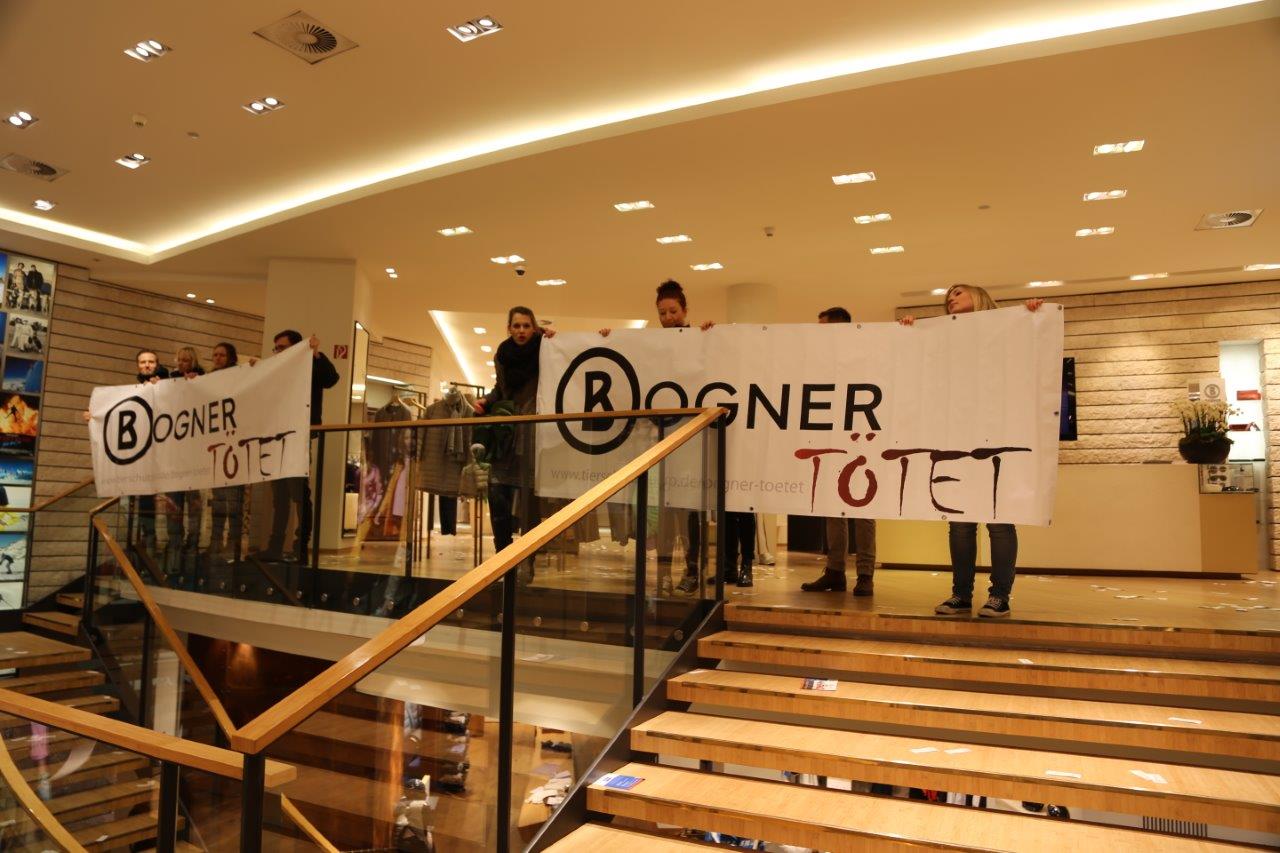 Anti-Pelz-Kampagne: Lautstarker Protest in Köln Bogner Filiale Anti-Pelz-Kampagne: Lautstarker Protest in Köln Bogner Filiale