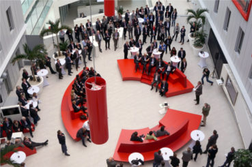 Ubimax Niederlassung im HOLM Frankfurt bietet innovative Konzepte zur interdisziplinären Vernetzung
