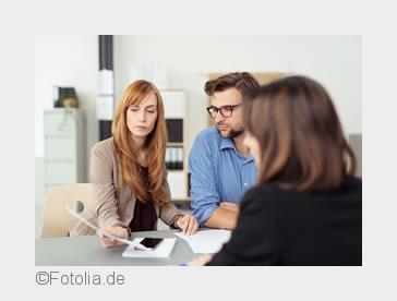 Übernimmt die Hausrat / Haftpflichtversicherung die Kosten einer Datenrettung? (Bildquelle: Fotolia. Übernimmt die Hausrat / Haftpflichtversicherung die Kosten einer Datenrettung? (Bildquelle: Fotolia.