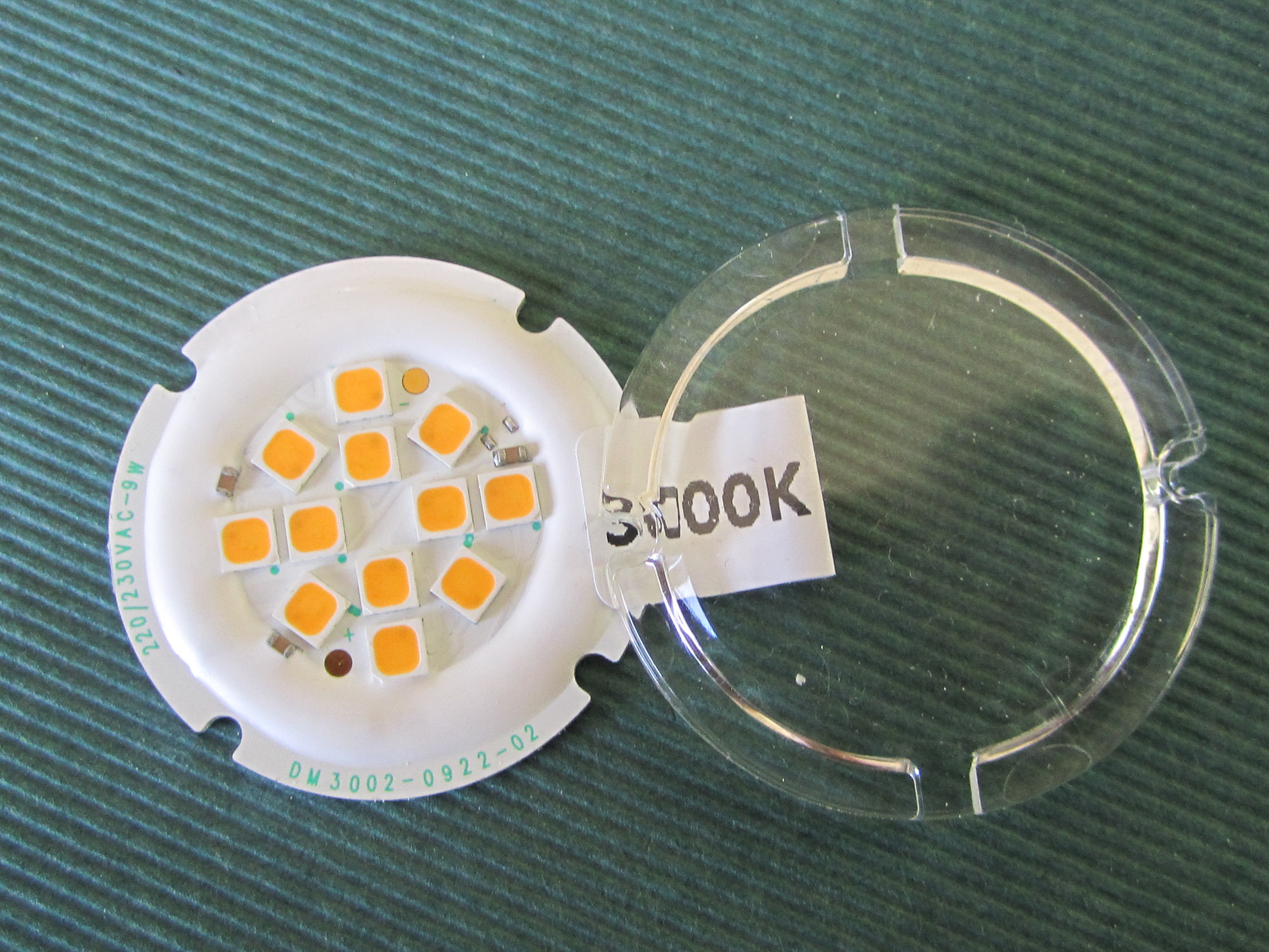 Mit Abdeckung erreichen die TÜV-zertifizierten LED-Module von euroLighting zudem Schutzklasse II. Mit Abdeckung erreichen die TÜV-zertifizierten LED-Module von euroLighting zudem Schutzklasse II.