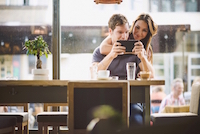Emotionalisierung: Erfolgsfaktor im digitalen Business (© clownbusiness – Shutterstock, Inc.) Emotionalisierung: Erfolgsfaktor im digitalen Business (© clownbusiness – Shutterstock, Inc.)