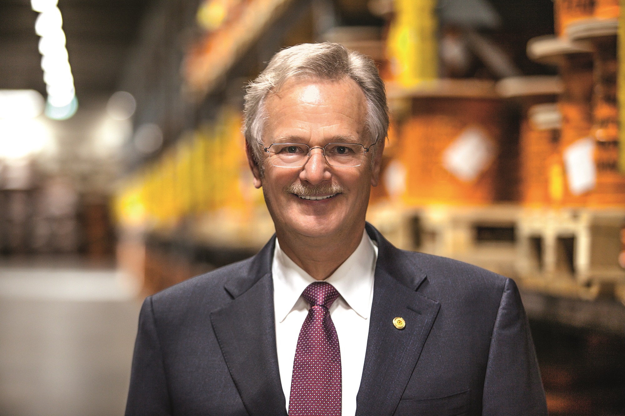 Unternehmer Siegbert E. Lapp ist Gründer und Präsident des WirtschaftsClubs Stuttgart e.V. Unternehmer Siegbert E. Lapp ist Gründer und Präsident des WirtschaftsClubs Stuttgart e.V.