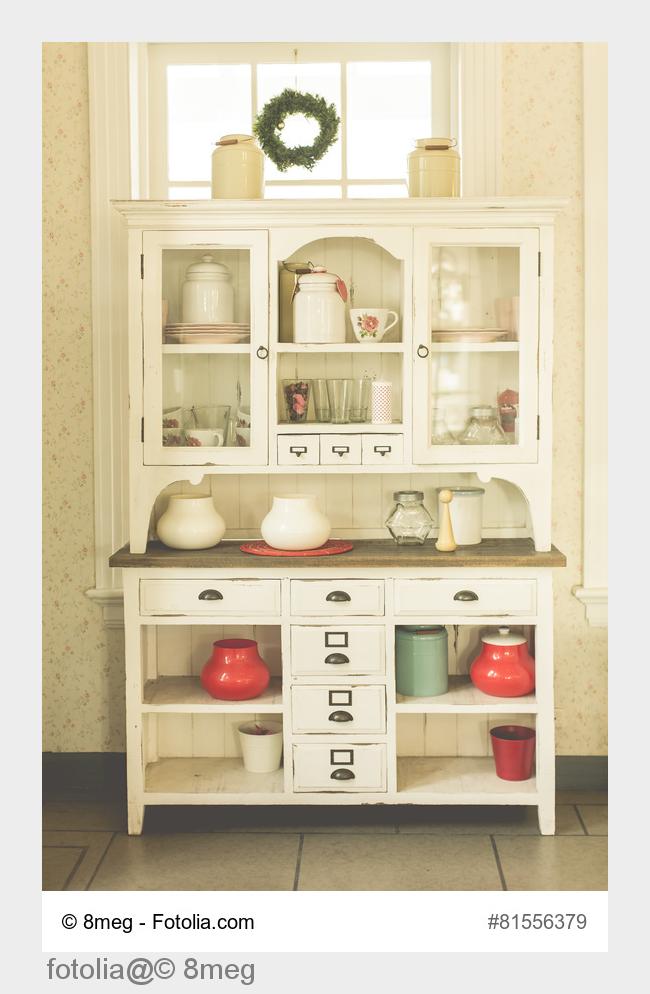 Tipps für Ordnung im Landhausstil gibt das Online-Magazin Landhaus-Look.de (Bildquelle: fotolia@©8me Tipps für Ordnung im Landhausstil gibt das Online-Magazin Landhaus-Look.de (Bildquelle: fotolia@©8me