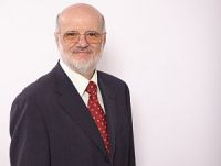 Prof. Dr. András Szász, Begründer der Oncothermie Prof. Dr. András Szász, Begründer der Oncothermie
