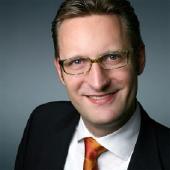Simon Weitendorf, Geschäftsführer InNuce Solutions GmbH Simon Weitendorf, Geschäftsführer InNuce Solutions GmbH