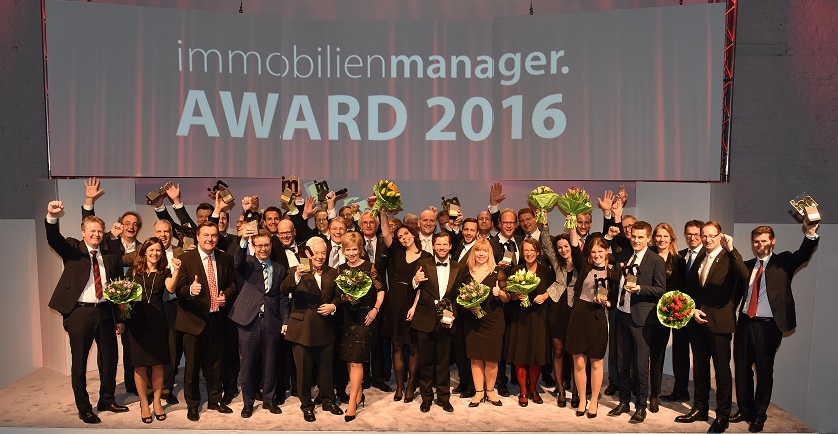 In 14 Kategorien wurden die immobilienmanager Awards 2016 bei einem großen Gala-Abend im Kölner Dock In 14 Kategorien wurden die immobilienmanager Awards 2016 bei einem großen Gala-Abend im Kölner Dock