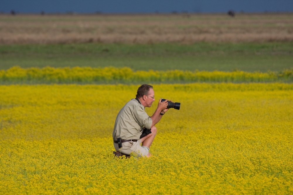 Robin Pope, der Nestor des Safaritums in Sambia, erkundet die unberührte Natur im Liuwa Nationalpark
