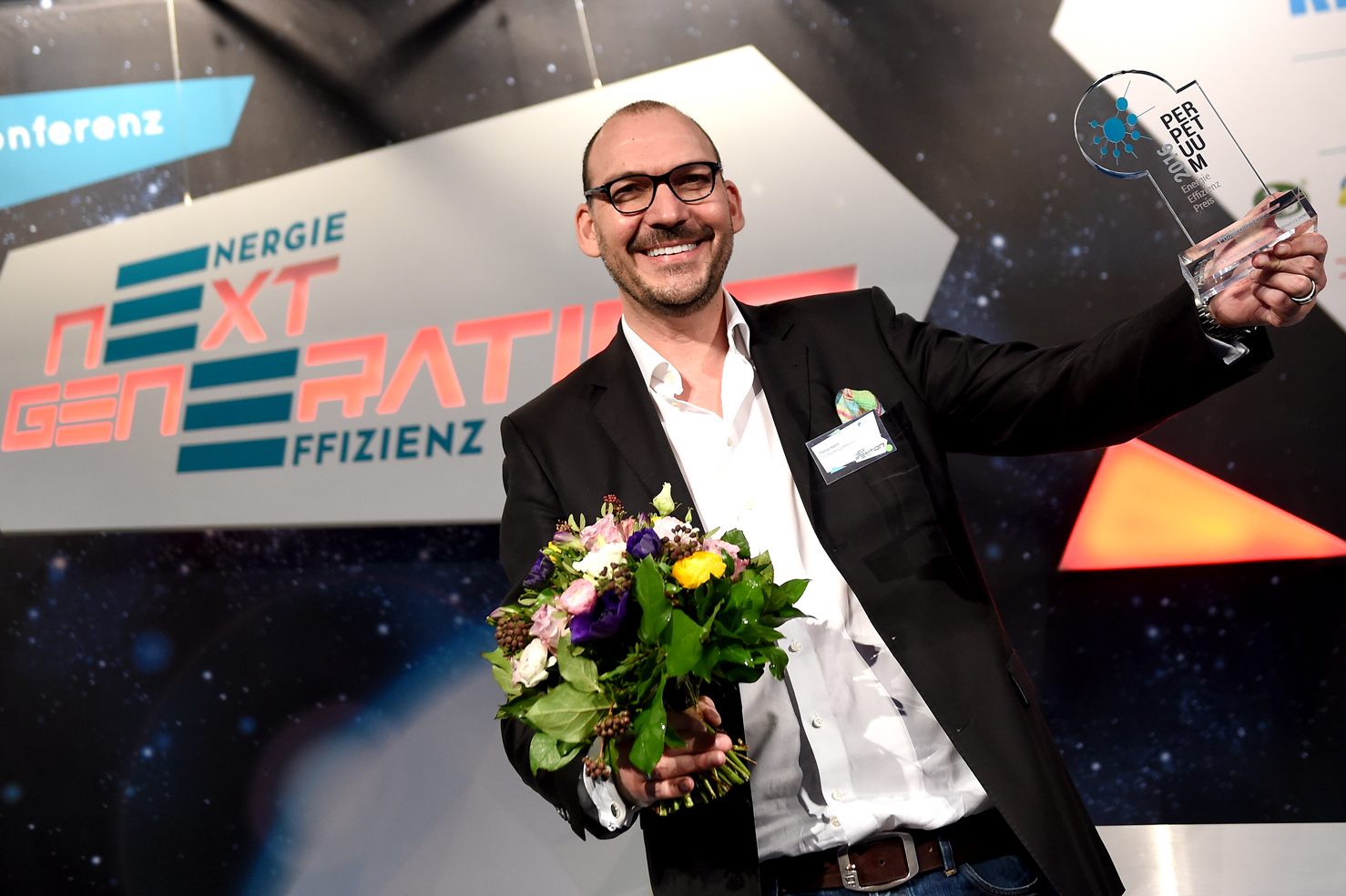 Preisträger des Publikumspreises: Marco Hahn, Deutsche Lichtmiete Unternehmensgruppe/ Quelle: DENEFF Preisträger des Publikumspreises: Marco Hahn, Deutsche Lichtmiete Unternehmensgruppe/ Quelle: DENEFF