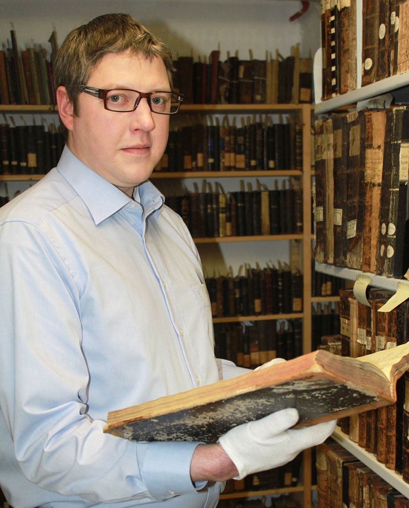 Family Researcher oder Genealogist Christian Hoske: So suchen Amerikaner und Kanadier nach ihren Wur