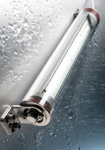 Die TUBELED_40 PC bietet ein splitterfreies Gehäuse, Edelstahl-Halterungen und eine robuste Bauweise