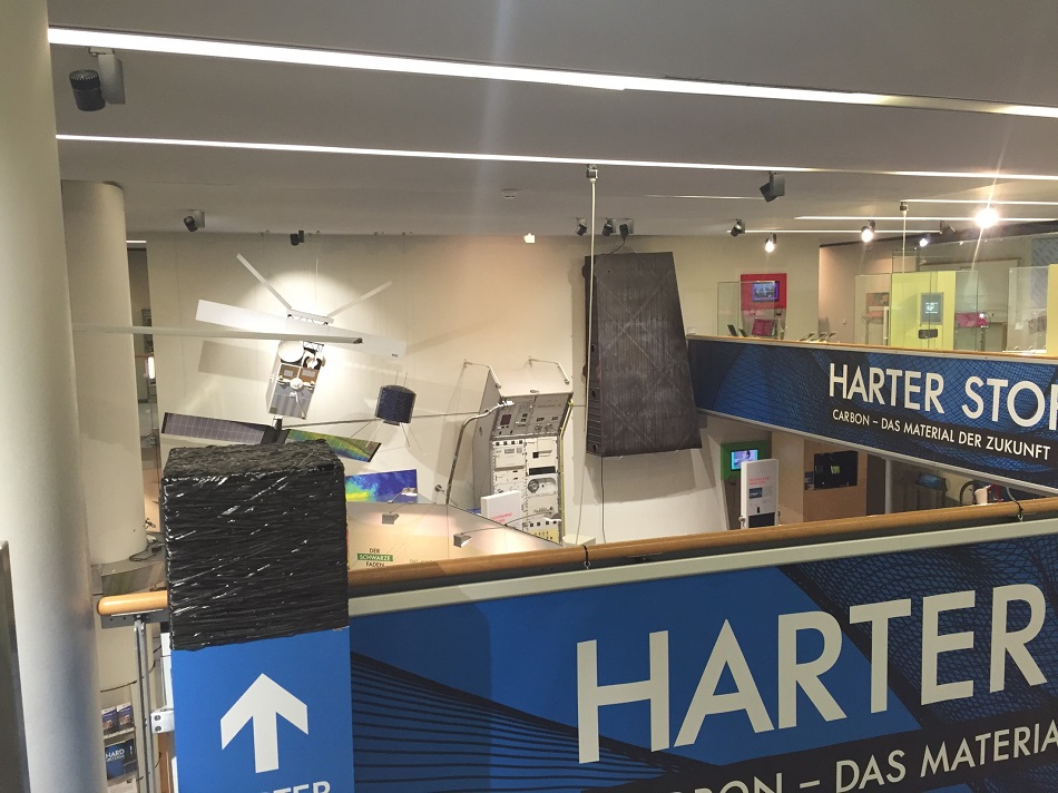 Umrüstung der vorhandenen Beleuchtung auf LED-Systeme durch LEDeXCHANGE im Deutschen Museum Bonn