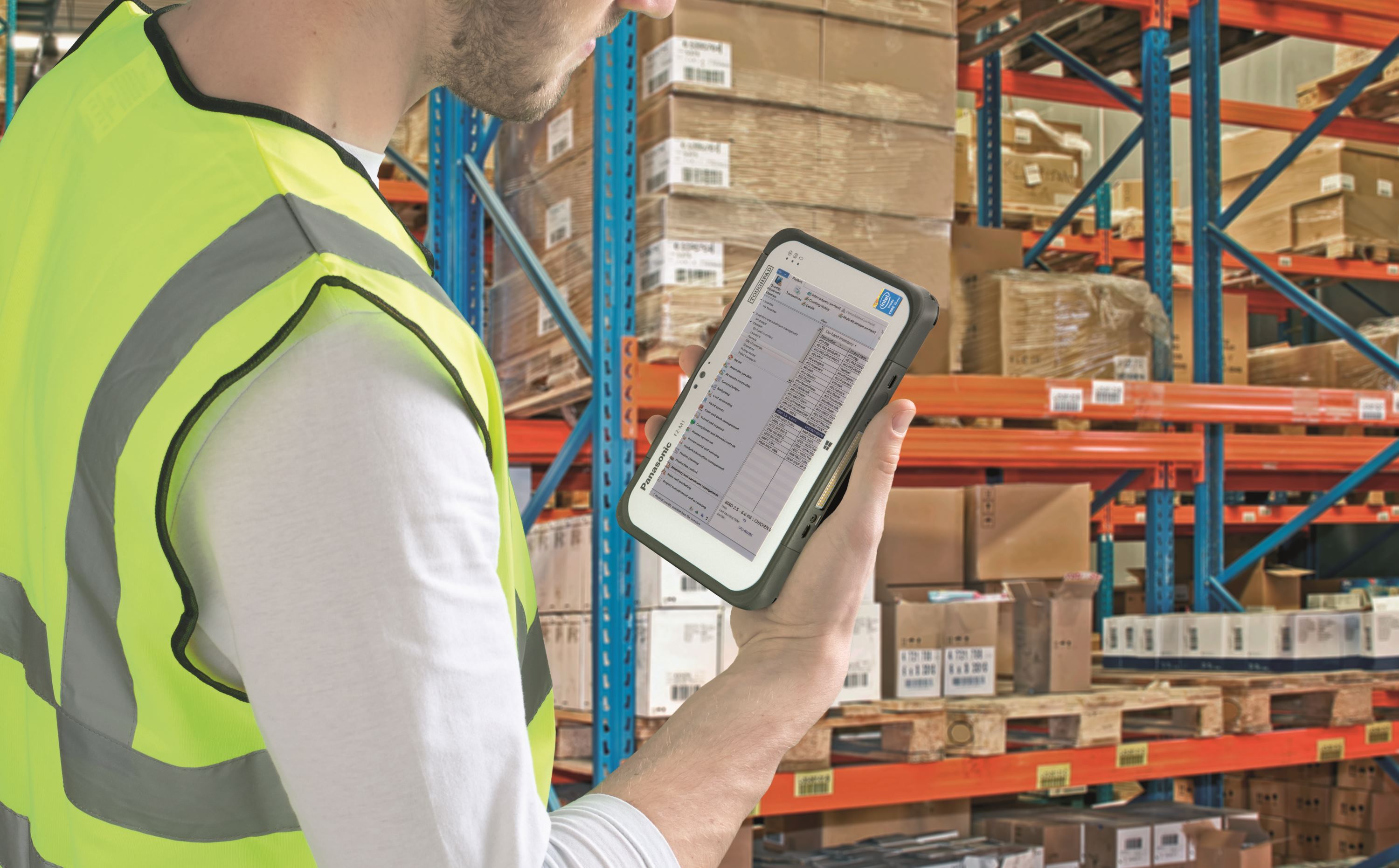 Das neue TOUGHPAD FZ-M1 mk2 optimiert Lager-Management sowie Versand (Bildquelle: Panasonic) Das neue TOUGHPAD FZ-M1 mk2 optimiert Lager-Management sowie Versand (Bildquelle: Panasonic)