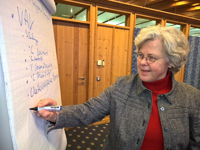 Dr. Nicola Spiggelkötter bei der GDP-Auditorenschulung der DQS