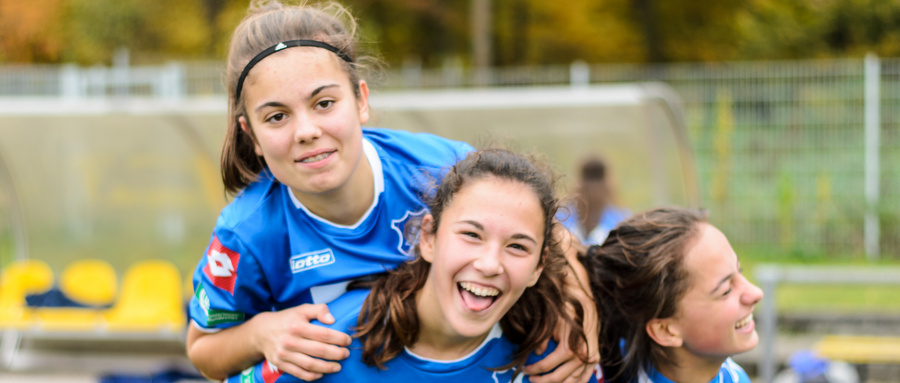 U17 Juniorinnen TSG Hoffenheim (Bildquelle:©Bild: TSG 1899 Hoffenheim, http://www.achtzehn99) U17 Juniorinnen TSG Hoffenheim (Bildquelle:©Bild: TSG 1899 Hoffenheim, http://www.achtzehn99)