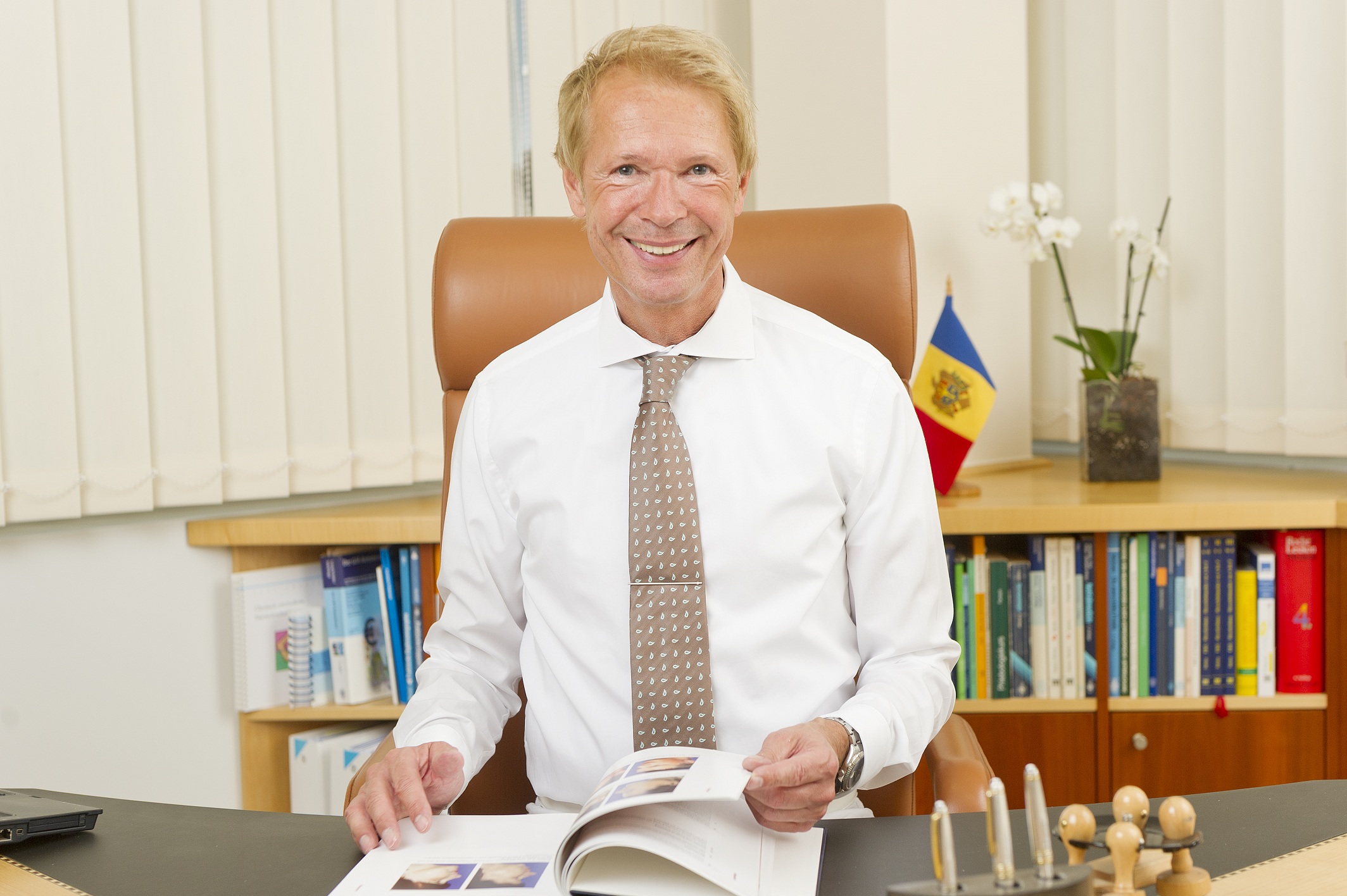 Prof. (Univ. Chisinau) Dr. Dr. Stefan Hillejan - Praxisklinik für Venen- und Enddarmerkrankungen (Bi Prof. (Univ. Chisinau) Dr. Dr. Stefan Hillejan - Praxisklinik für Venen- und Enddarmerkrankungen (Bi