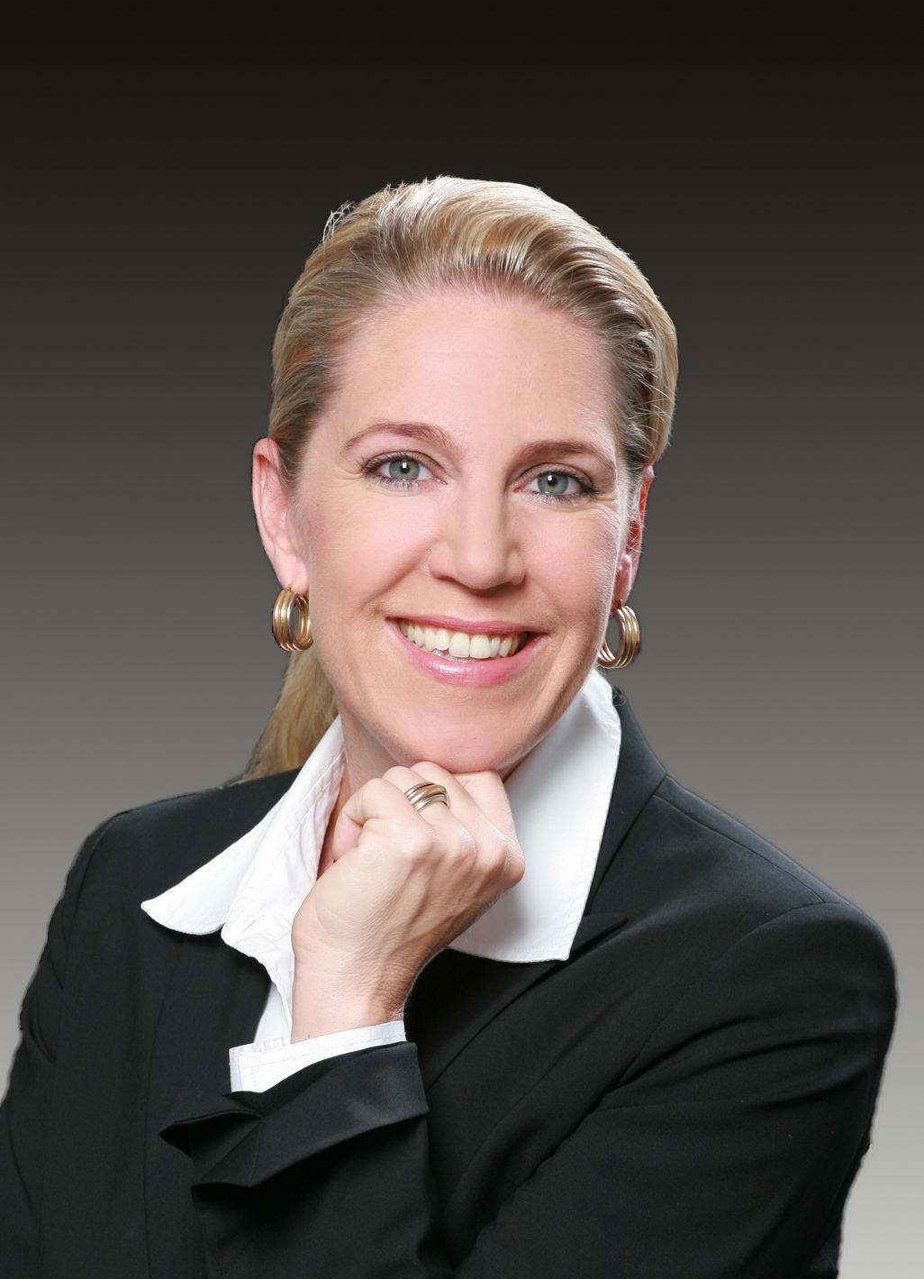 Alexandra Langstrof IT-Vertrieb Alexandra Langstrof IT-Vertrieb