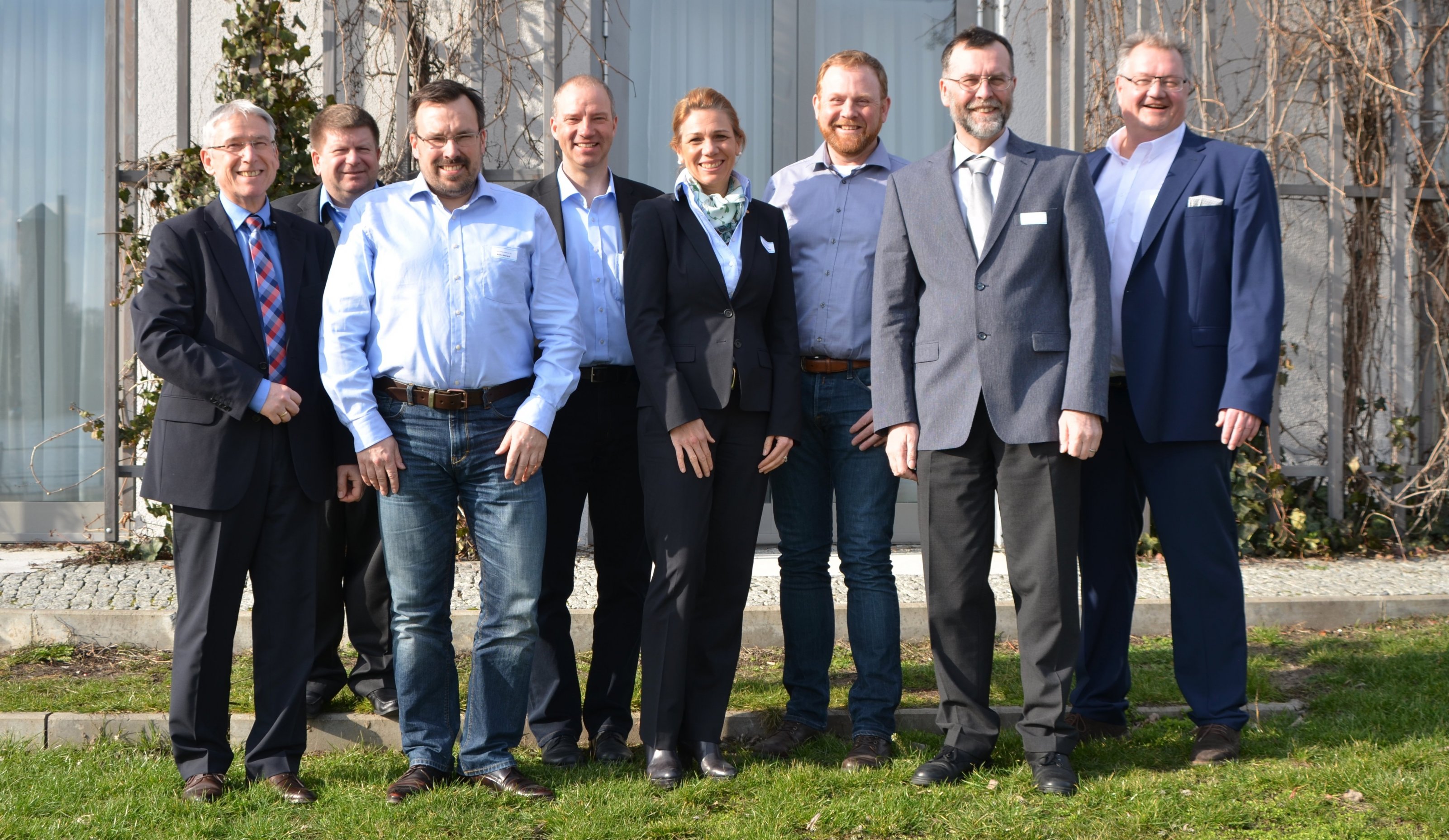 GIN-Vorstand 2016:Mit Innovationen auf Erfolgskurs.©Achim Zielke-GIN,Ostfildern.www.nagelplatten.de