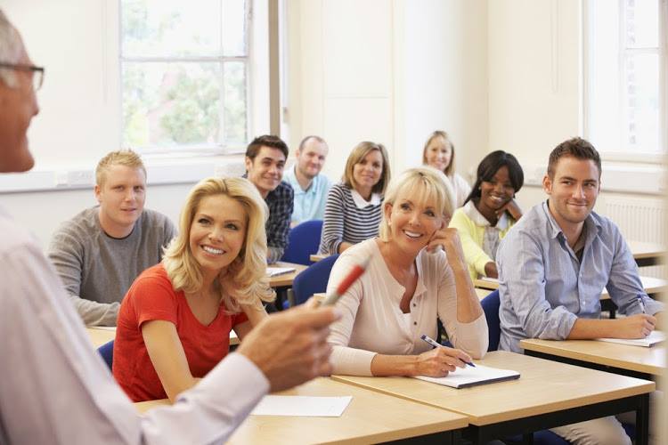 ApsyB Akademie - Weiterbildungslehrgang zum psychologischen Berater ApsyB Akademie - Weiterbildungslehrgang zum psychologischen Berater