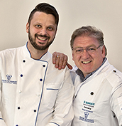 Frank Schwarz (r.) mit seinem neuen Küchenchef Marcus Schaut. © Holger Bernert Frank Schwarz (r.) mit seinem neuen Küchenchef Marcus Schaut. © Holger Bernert