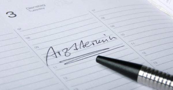 Alternativmedizin in Stuttgart. (Bildquelle:©fotodoc - Fotolia.com)