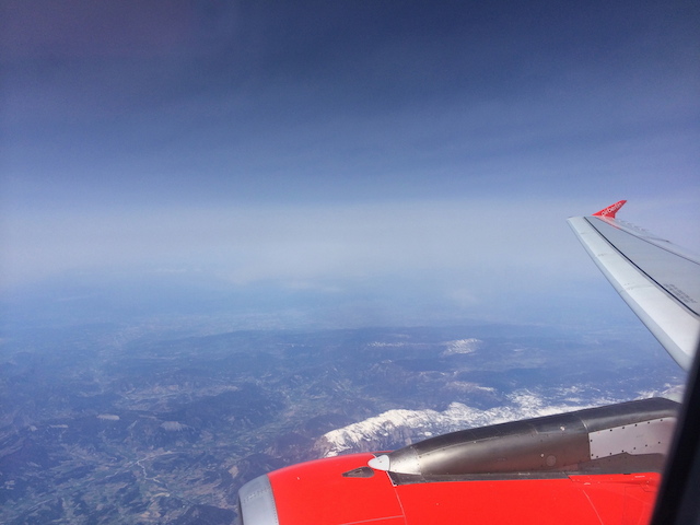 Mit dem Flugzeug in die Sonne Mit dem Flugzeug in die Sonne