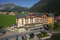 Hotel Post am See im Sommer