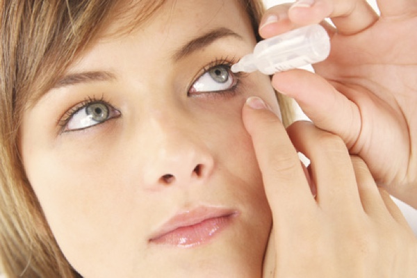 Bei der Diagnose Glaukom sind Augentropfen unumgänglich. (Bildquelle: Bild:©alco81 - Fotolia.com)