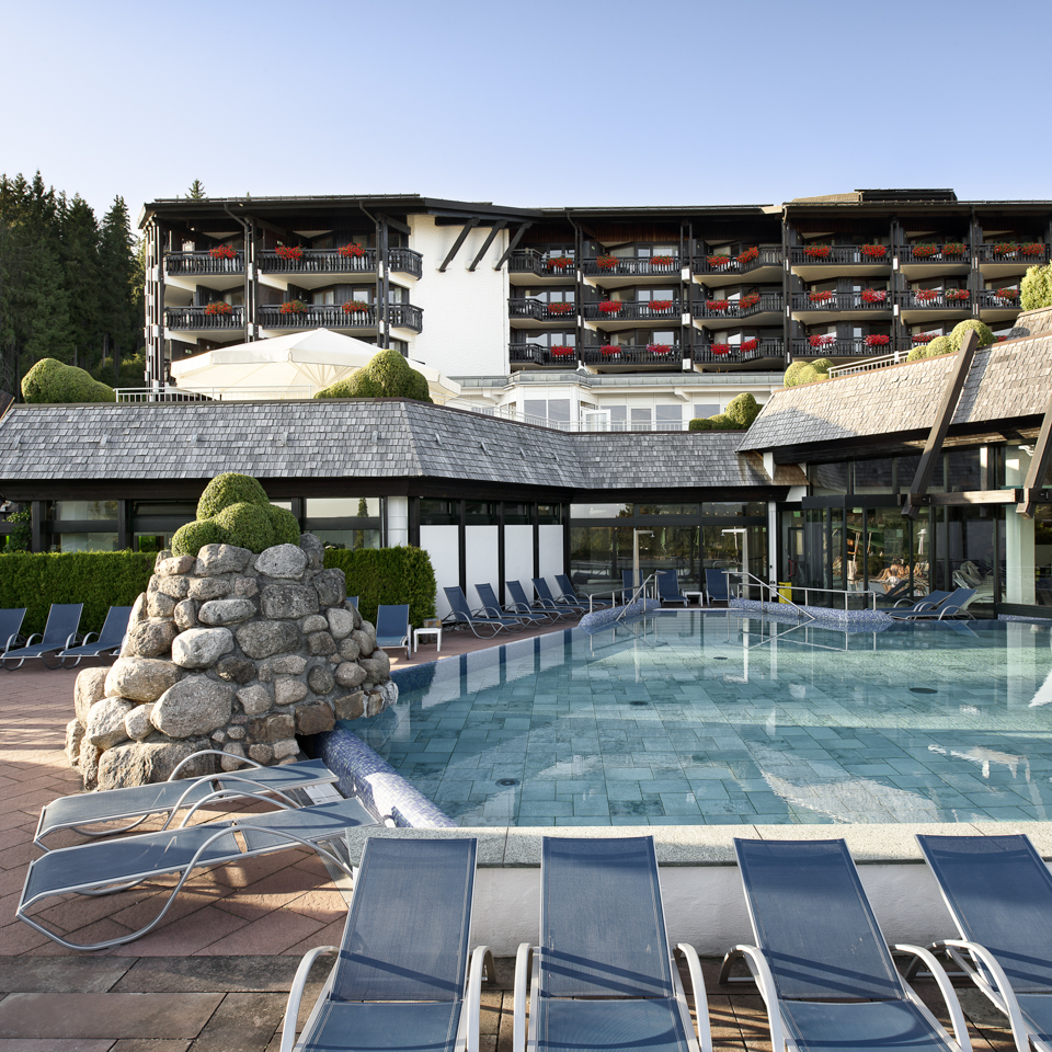 Das Vier Jahreszeiten am Schluchsee: Körper und Seele im Gleichgewicht (Bildquelle: Hetzel-Hotel Hoc Das Vier Jahreszeiten am Schluchsee: Körper und Seele im Gleichgewicht (Bildquelle: Hetzel-Hotel Hoc