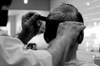 Bildquelle: https://pixabay.com/de/haarschnitt-friseur-salon-haar-1007891/