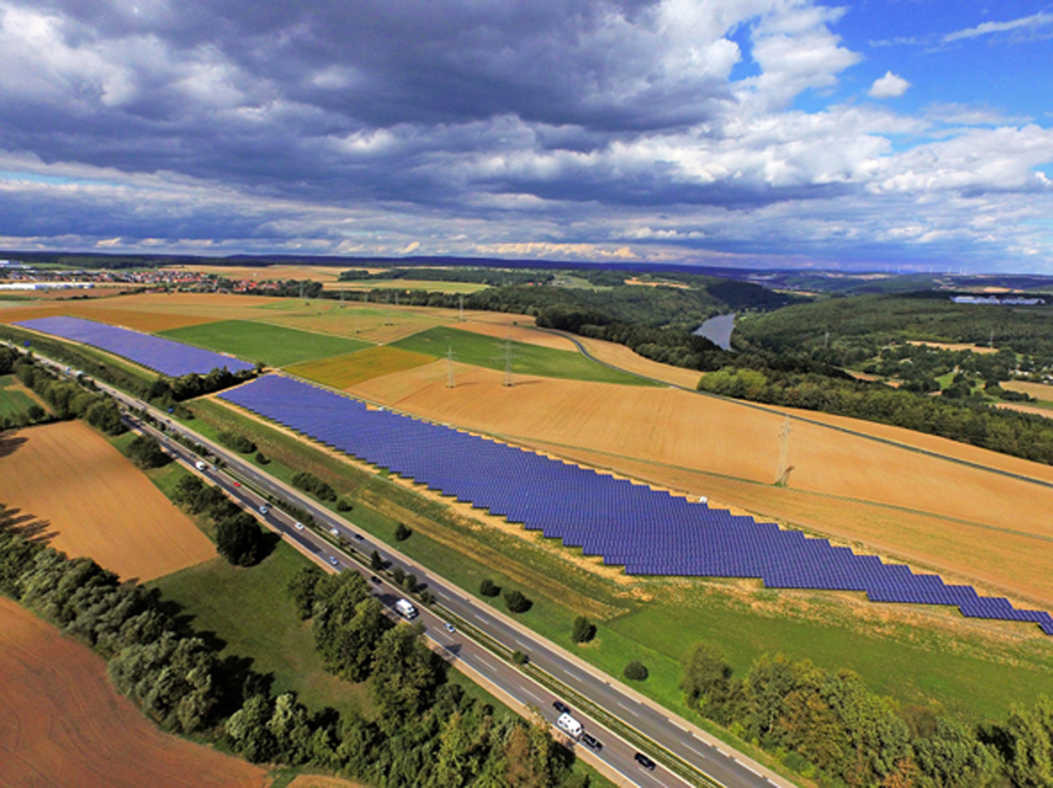 meteocontrol hat im Auftrag der IBC SOLAR sieben Solarkraftwerke mit Monitoringsystemen ausgestattet