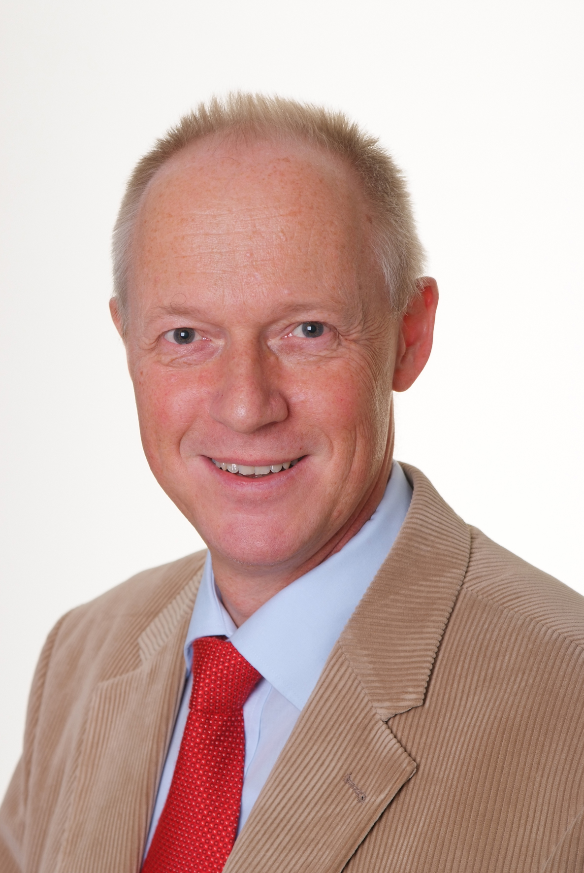 Dr. Christoph Hantermann Dr. Christoph Hantermann