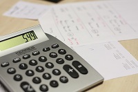 Bildquelle: https://pixabay.com/de/taschenrechner-tisch-rechnung-1156121/ Bildquelle: https://pixabay.com/de/taschenrechner-tisch-rechnung-1156121/