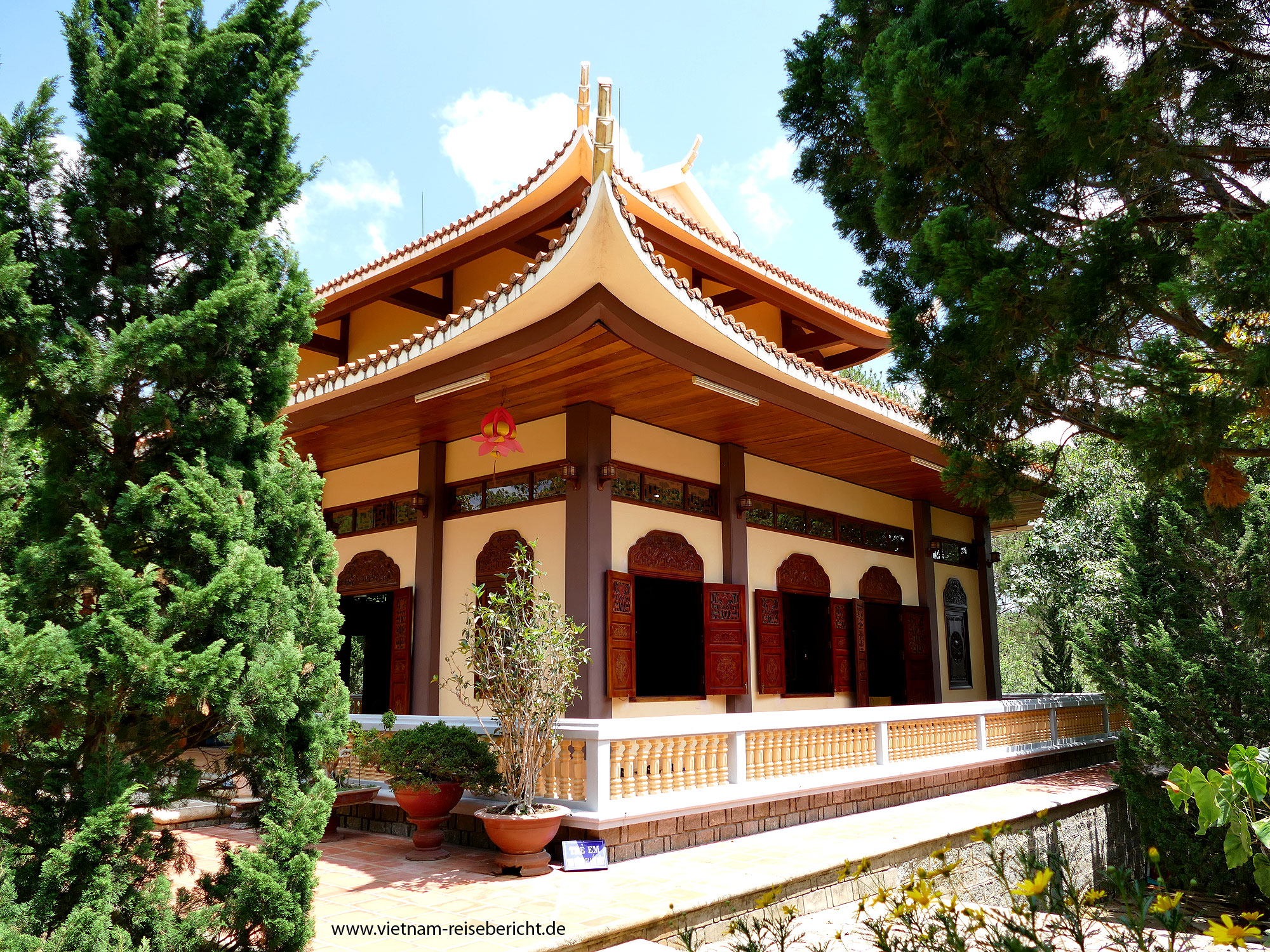 Vietnam Reisebericht | Besuch im Mediationszentrum