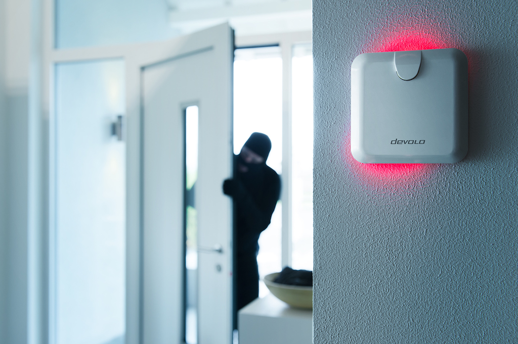 Drei neue Home Control-Komponenten ab Mitte Mai erhältlich.