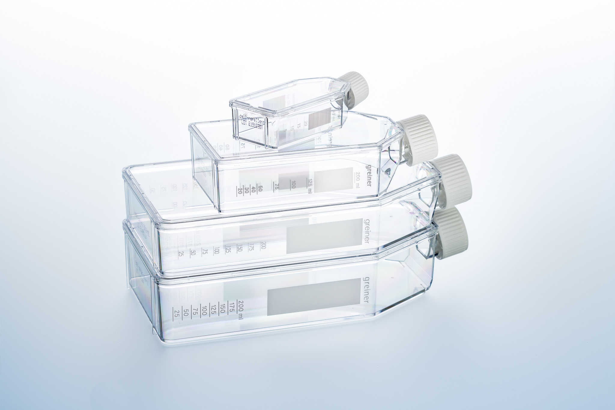 CELLSTAR Zellkulturgefäße mit zellabweisender Oberfläche (Bildquelle: Greiner Bio-One GmbH) CELLSTAR Zellkulturgefäße mit zellabweisender Oberfläche (Bildquelle: Greiner Bio-One GmbH)