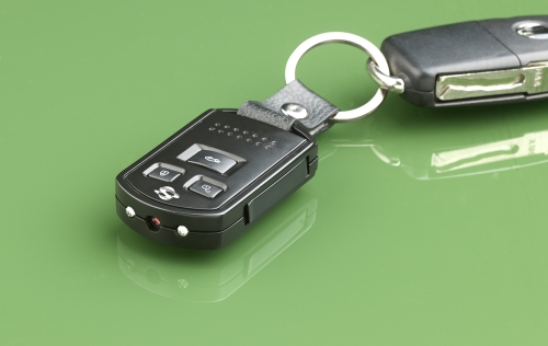 OctaCam Full-HD Mini-Schlüsselbund-Kamera mit Vibrations-Feedback, Vollmetall, www.pearl.de