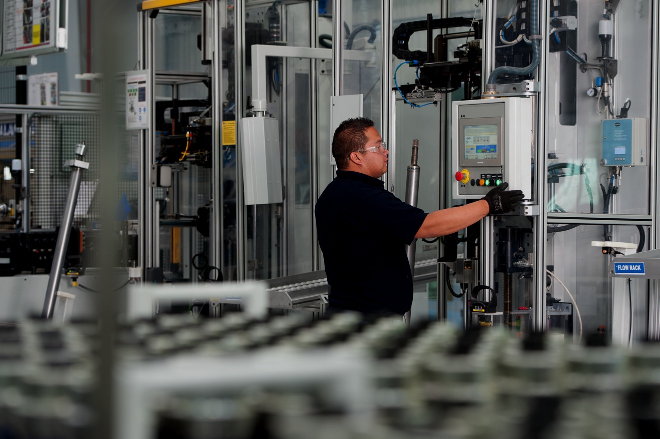 Blick in die Produktion des neuen mexikanischen Werkes der GKN Driveline (Bildquelle: GKN Driveline) Blick in die Produktion des neuen mexikanischen Werkes der GKN Driveline (Bildquelle: GKN Driveline)