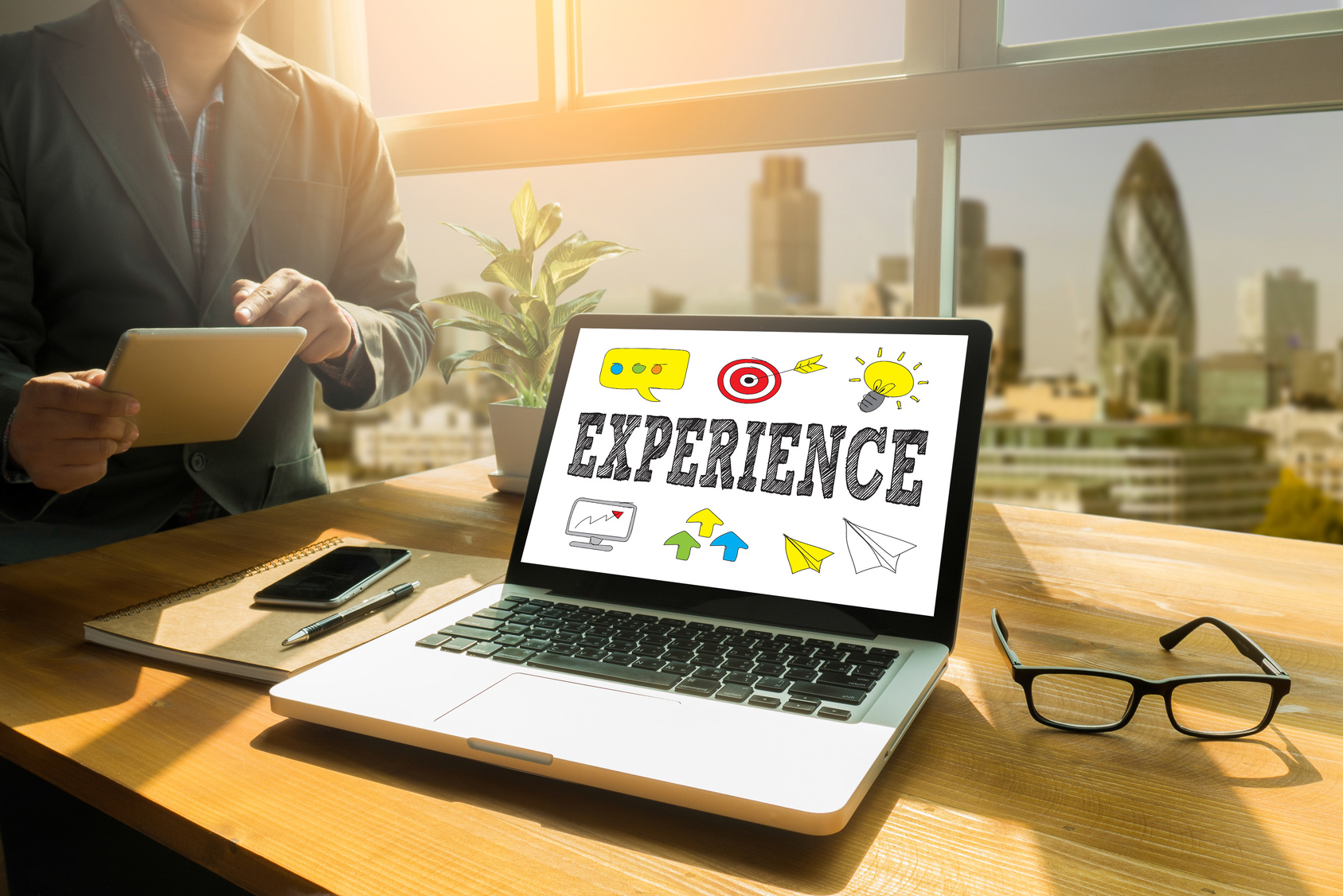 Starke Kombi im eCommerce: Contentserv und Demandware bieten kontextbasierten Online Shop Starke Kombi im eCommerce: Contentserv und Demandware bieten kontextbasierten Online Shop