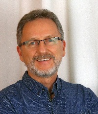 Hypnoseexperte H. Schraps entwickelte ein Online-Behandlungskonzept Hypnoseexperte H. Schraps entwickelte ein Online-Behandlungskonzept