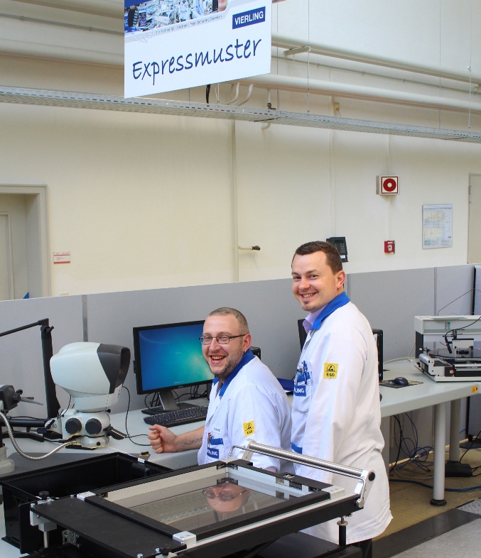 Vierling hat eigens eine Expressmusterinsel mit spezieller technischer Ausrüstung eingerichtet.