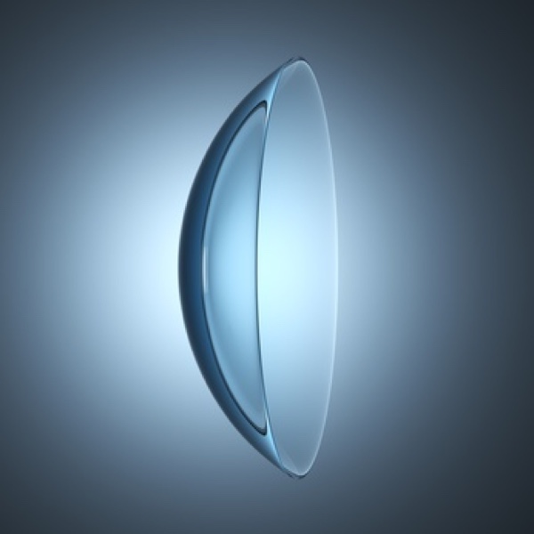 Multifokallinse: Möglichkeit auf eine Gleitsichtbrille zu verzichten. (Bildquelle:©Bedrin - Fotolia.