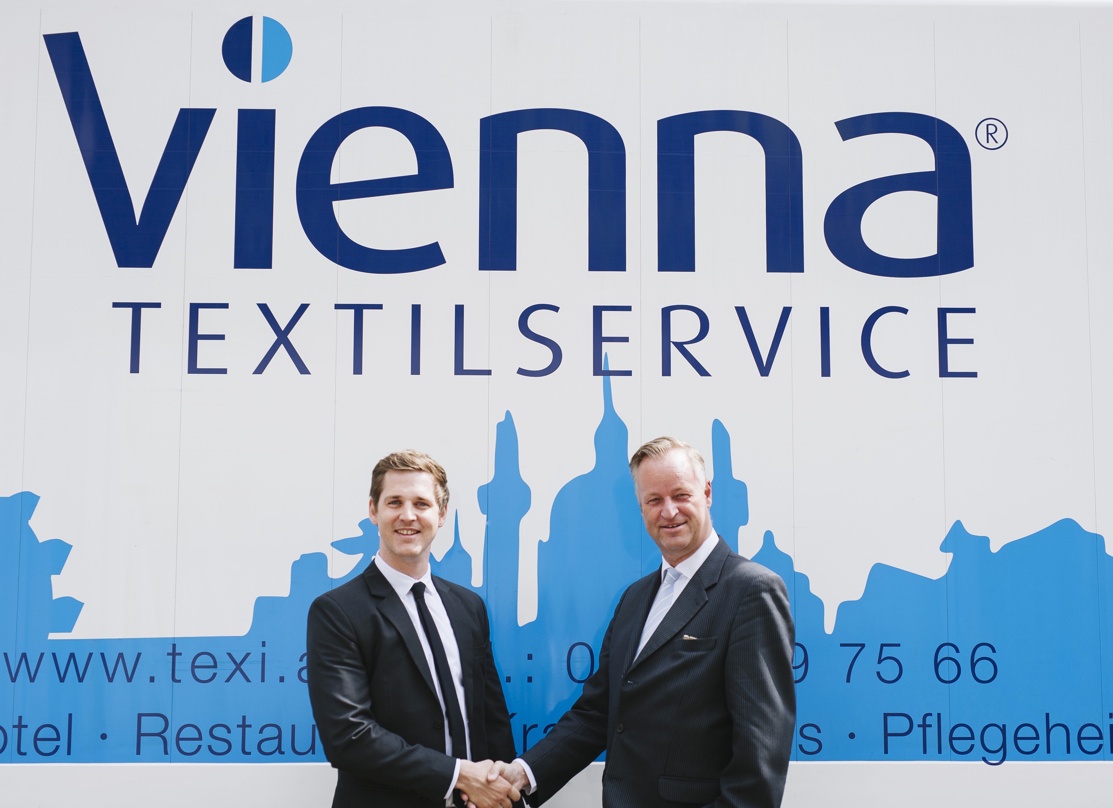 Philipp Nagel, Geschäftsführer der Vienna Textilservice GmbH und Karsten Jeß, Hauptgeschäftsführer d Philipp Nagel, Geschäftsführer der Vienna Textilservice GmbH und Karsten Jeß, Hauptgeschäftsführer d