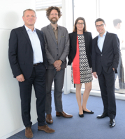 links/rechts: R. Schnetz (NVG), J. Kowalsky (XING), C. Götz (BurdaDirect), O. Eckert (BurdaForward)