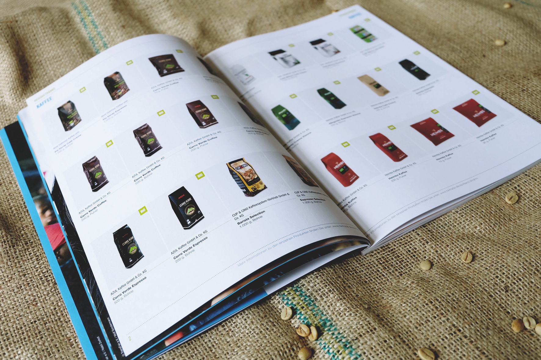 Pilotprojekt: Fertiger Printkatalog für FAIRTRADE®(Bildquelle: FAIRTRADE®) Pilotprojekt: Fertiger Printkatalog für FAIRTRADE®(Bildquelle: FAIRTRADE®)