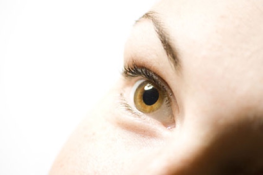 Augenlaserzentrum Neu-Ulm: Operation am Grauen Star. (Bildquelle:©Uwe Grötzner - Fotolia.com)