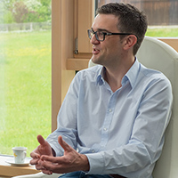 Nicolas Götz ist der Gründer von Nix-wie-weg.de. Nicolas Götz ist der Gründer von Nix-wie-weg.de.